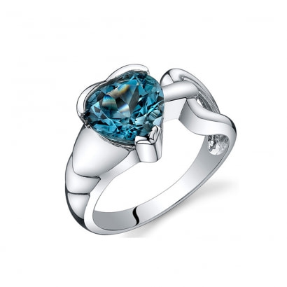 Ring mit herzförmigem, blauem Topazstein in 925-Sterlingsilber 2,00 cts